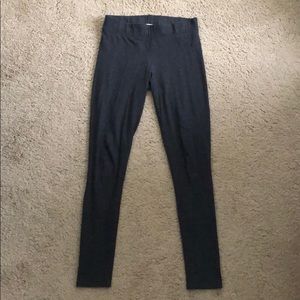 AE charcoal leggings